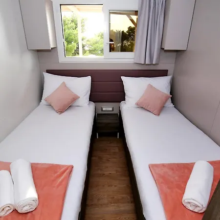 Mobile Homes-slanica *