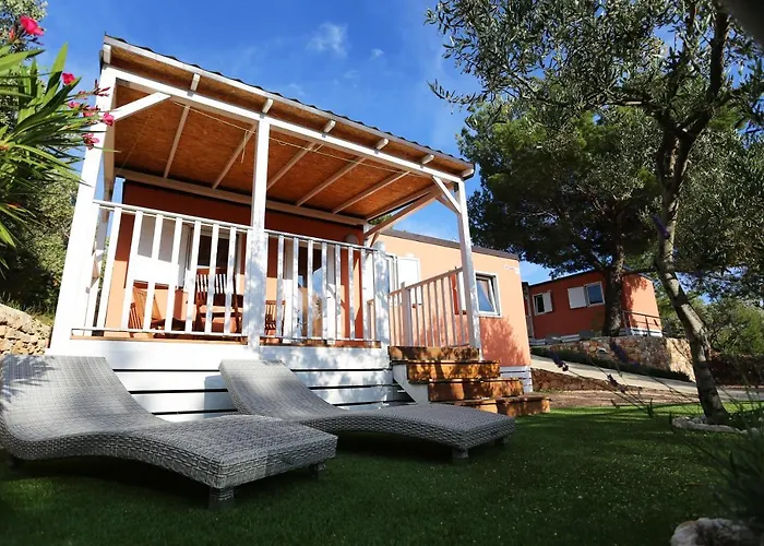 Mobile Homes-slanica * Murter