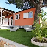 別荘 Mobile Homes-slanica ムルテル