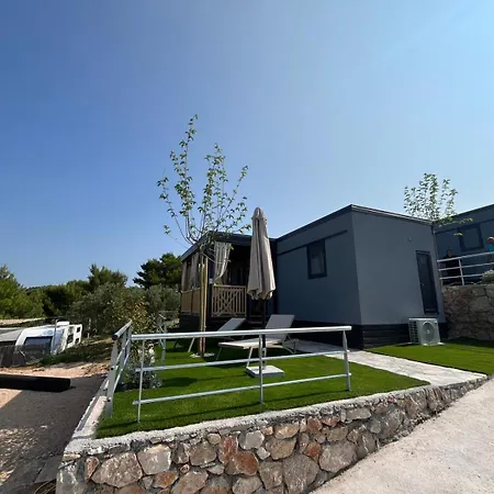 Mobile Homes-slanica Semesterbostad