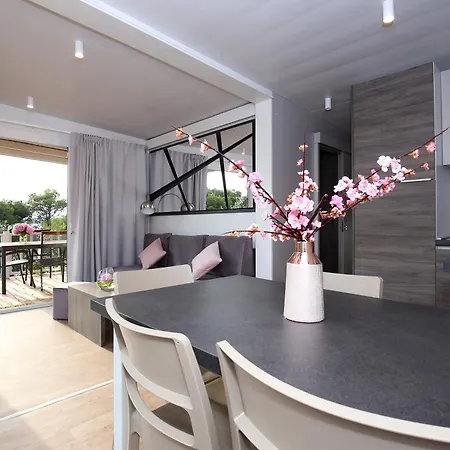 Mobile Homes-slanica Semesterbostad Murter