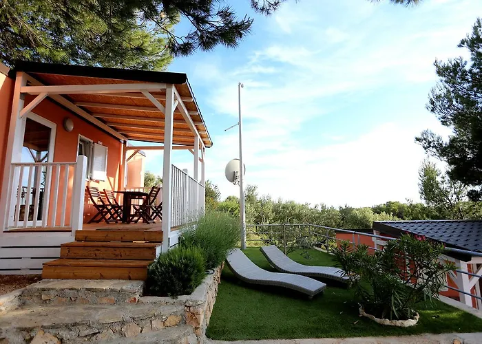 Mobile Homes-slanica Semesterbostad