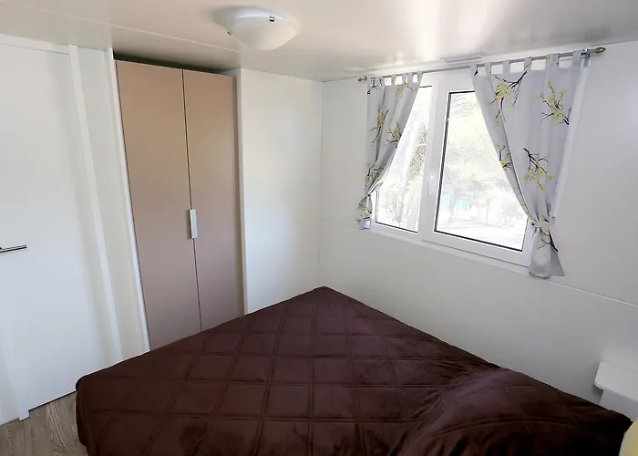 Mobile Homes-slanica Semesterbostad *