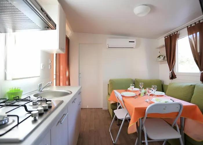 Mobile Homes-slanica *